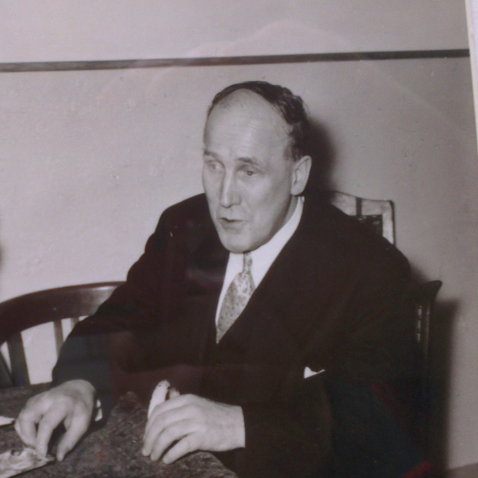 Portret van Robert Coppes, naar wie de Robert Coppes Stichting is vernoemd.