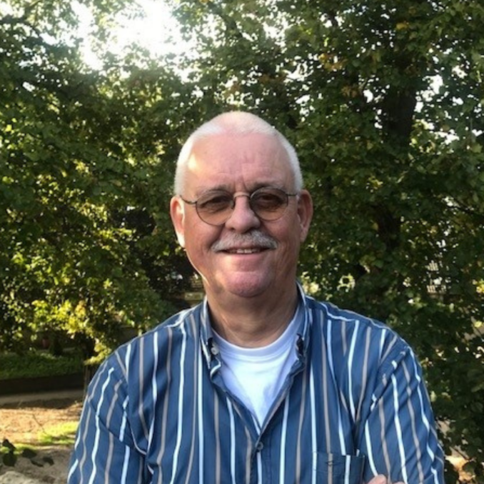 Website – ton- 1000×1000 Secretaris Ton van de Vrienden van de Robert Coppes Stichting